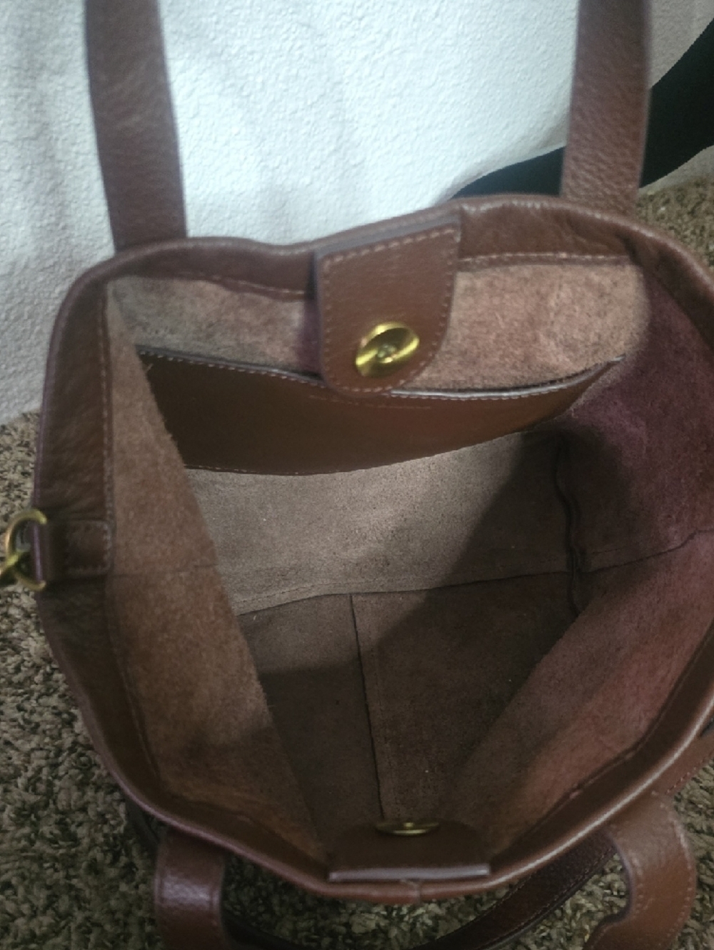 Lucky Brand Dark Brown & Gold Hardware 100% Leather Small Crossbody Bag (EUC)✨️ - Picture 11 of 13